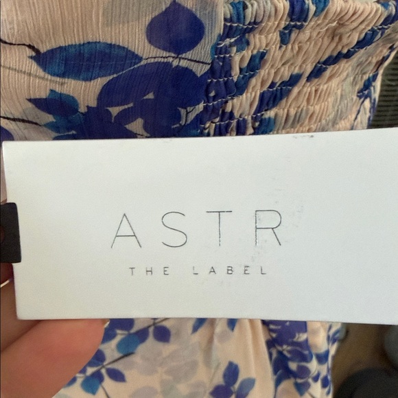 Astr Floral Maxi Dress in Blue and Cream - Picture 8 of 8